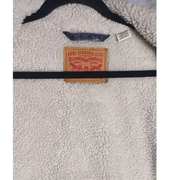 Levi's Mens Denim Sherpa Lined Trucker Jacket Coat Blue Stylish - Picture 15 of 15